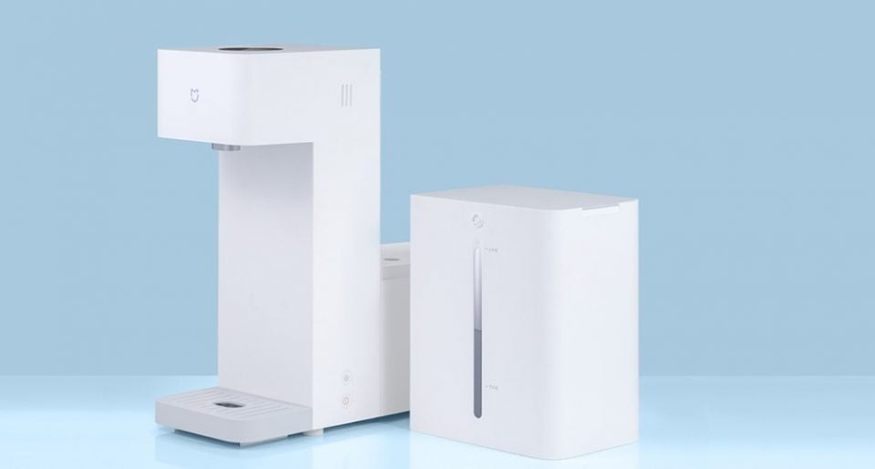 Xiaomi launches a new water dispenser with an instant heating and cooling system.  News Xiaomi Addicts