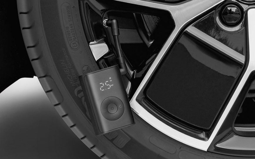 ESTE ES EL NUEVO INFLADOR ELECTRICO DE XIAOMI: TAN PEQUERO QUE PODRÁS LLEVARLO EN EL BOLSILLO. Noticias xiaomi adictos